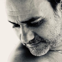 Konstantinos Koutsourakis, Journalist